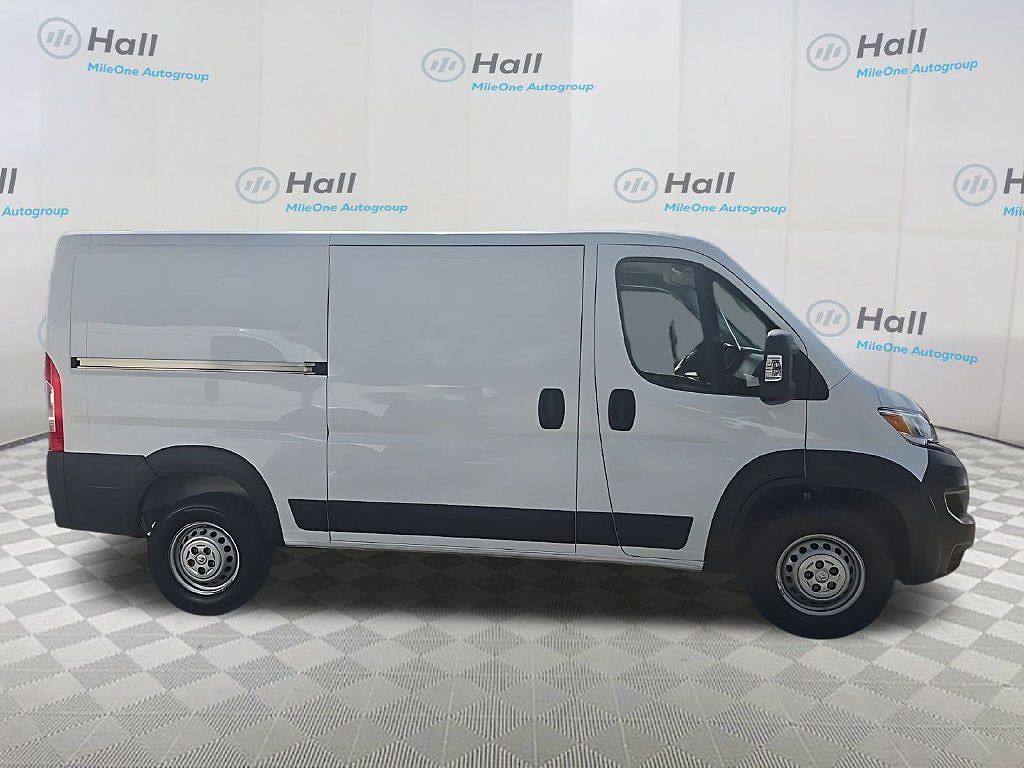 2025 Ram Promaster 2500 2500 Tradesman Low Roof