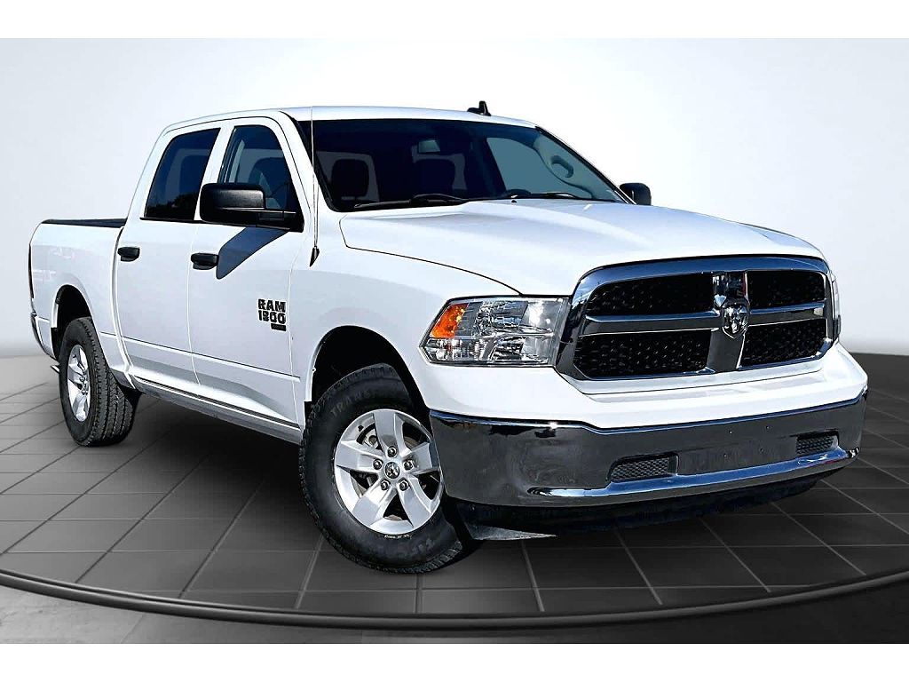 2023 Ram 1500 Classic SLT