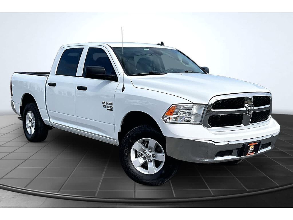 2023 Ram 1500 Classic SLT