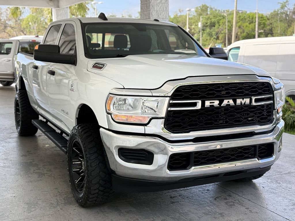 2020 RAM 2500 Tradesman 4x4 4dr Crew Cab 6.3 ft. SB Pickup