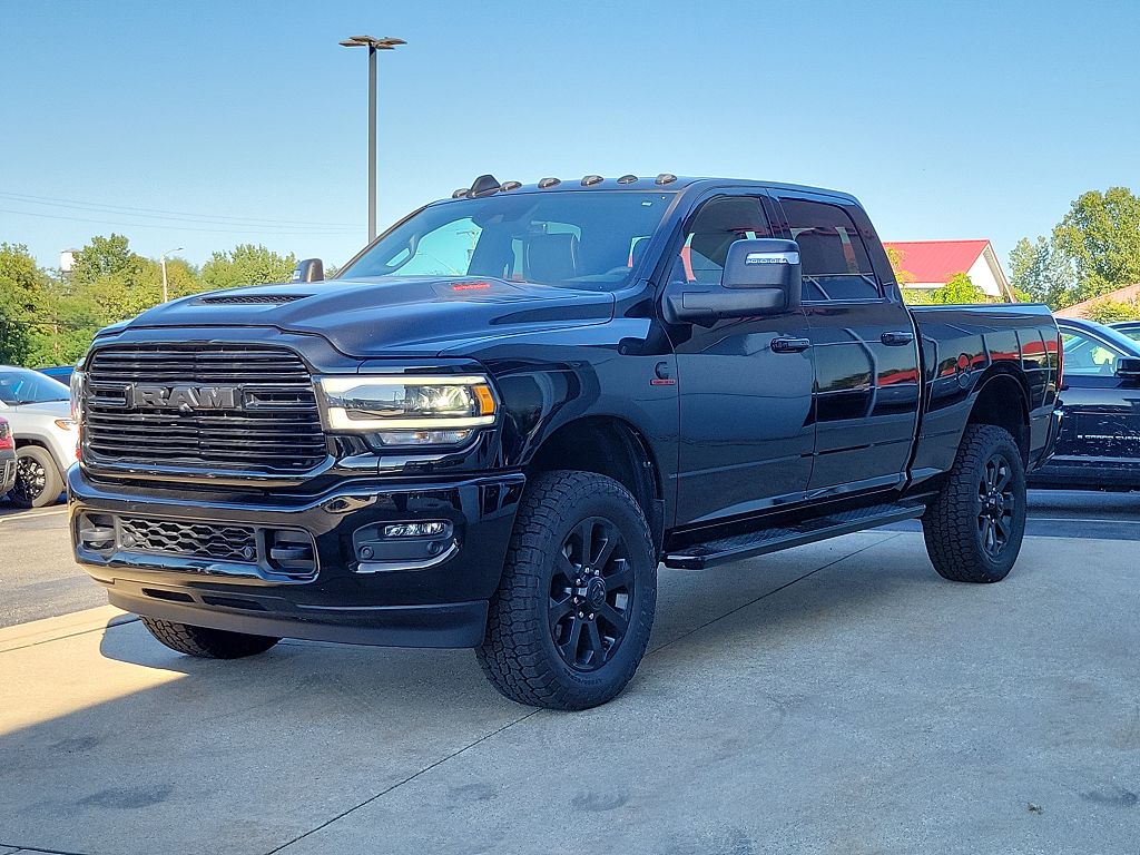 2024 RAM 2500 Laramie Crew Cab 4x4 6'4' Box