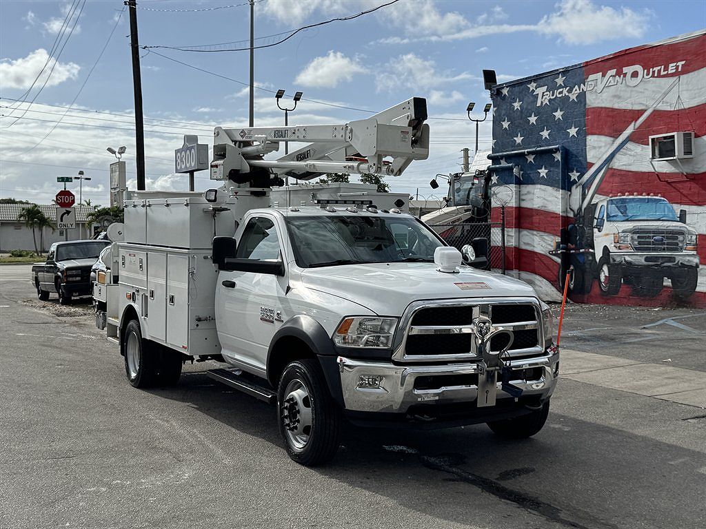 2017 Ram 5500 Unspecified