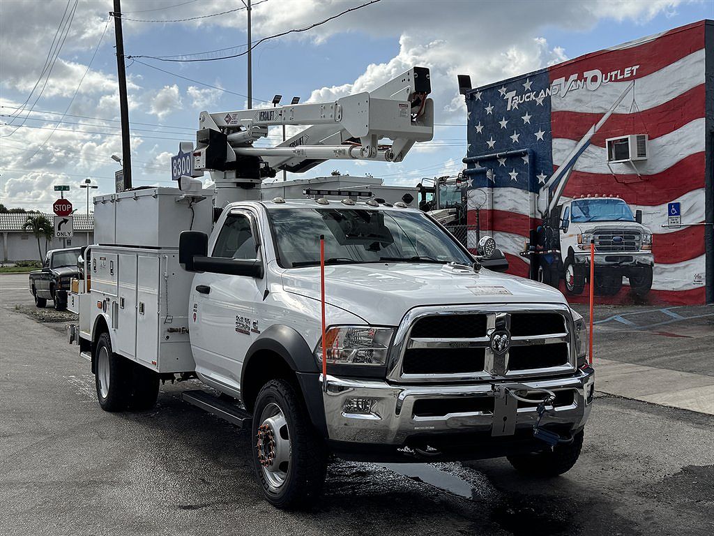 2017 Ram 5500 Unspecified