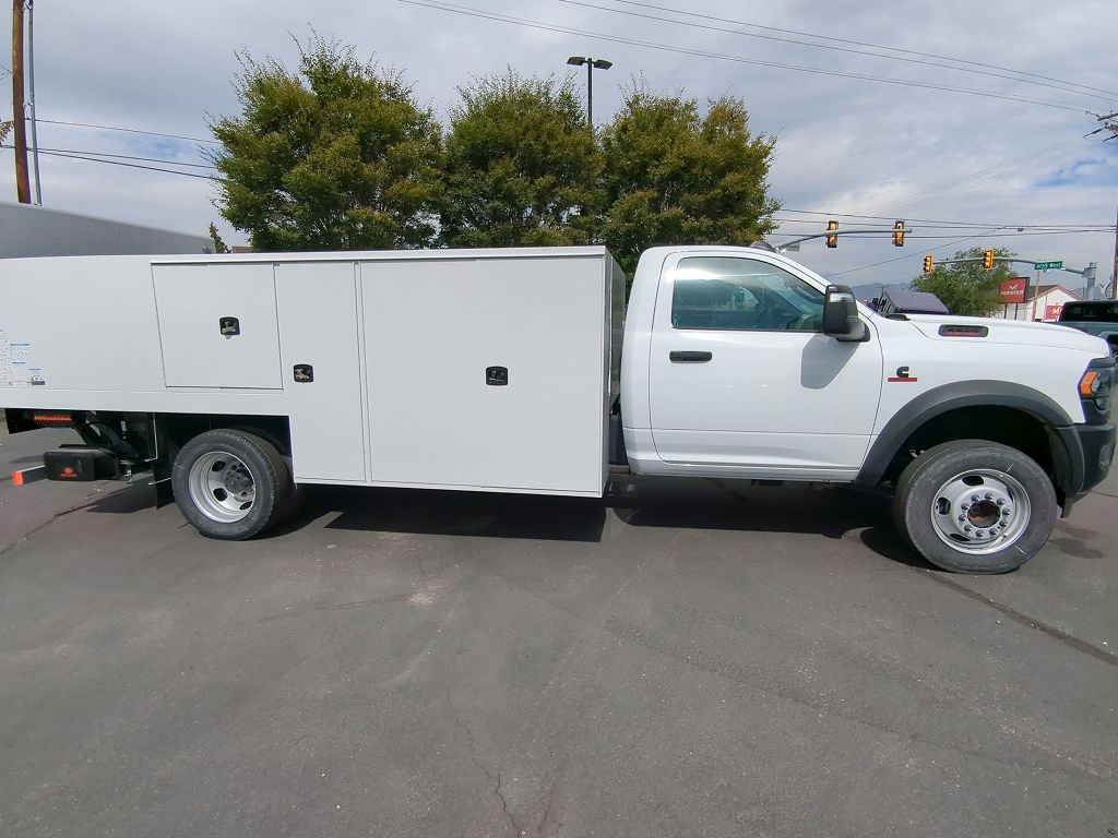 2024 Ram 5500 Tradesman