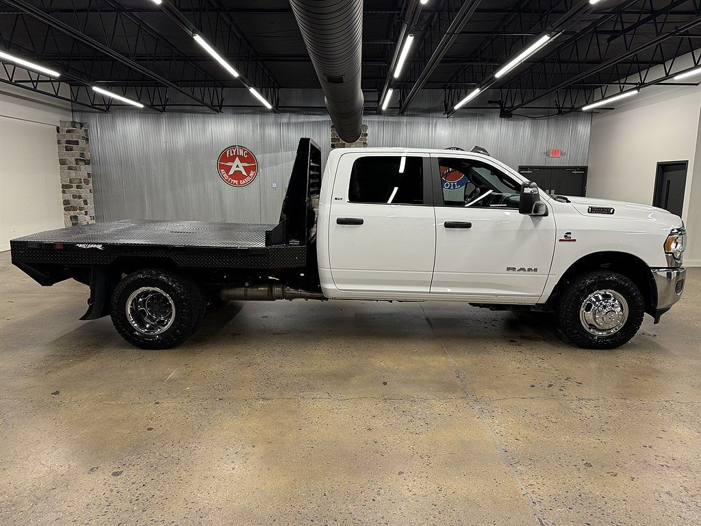 2024 Ram 3500 SLT