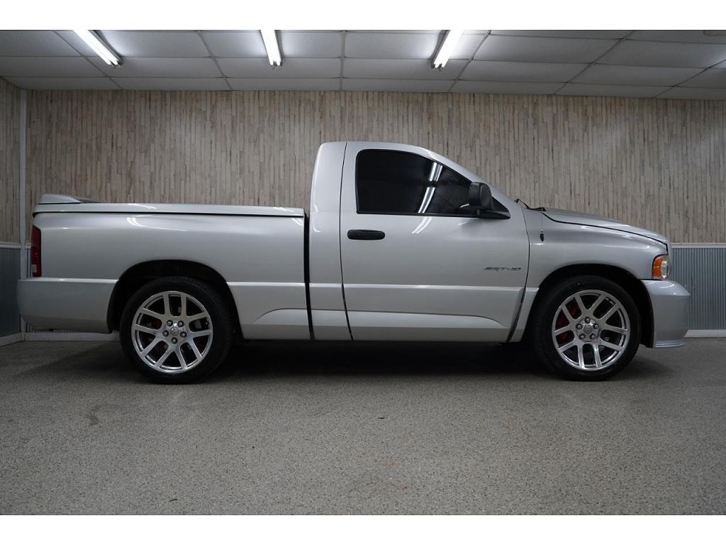 2004 Dodge Ram 1500 SRT-10