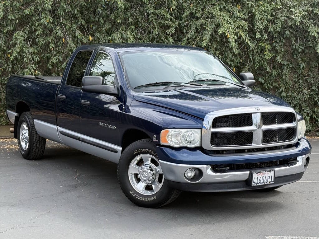 2005 Dodge Ram Pickup 2500 SLT