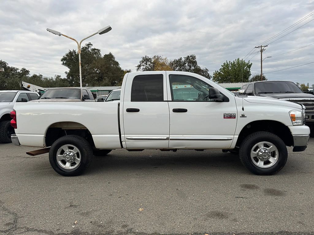 2009 Dodge Ram Pickup 2500 SLT