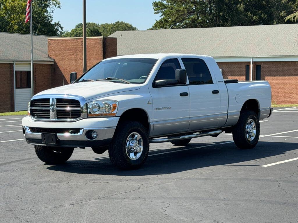 2006 Dodge Ram Pickup 2500 SLT