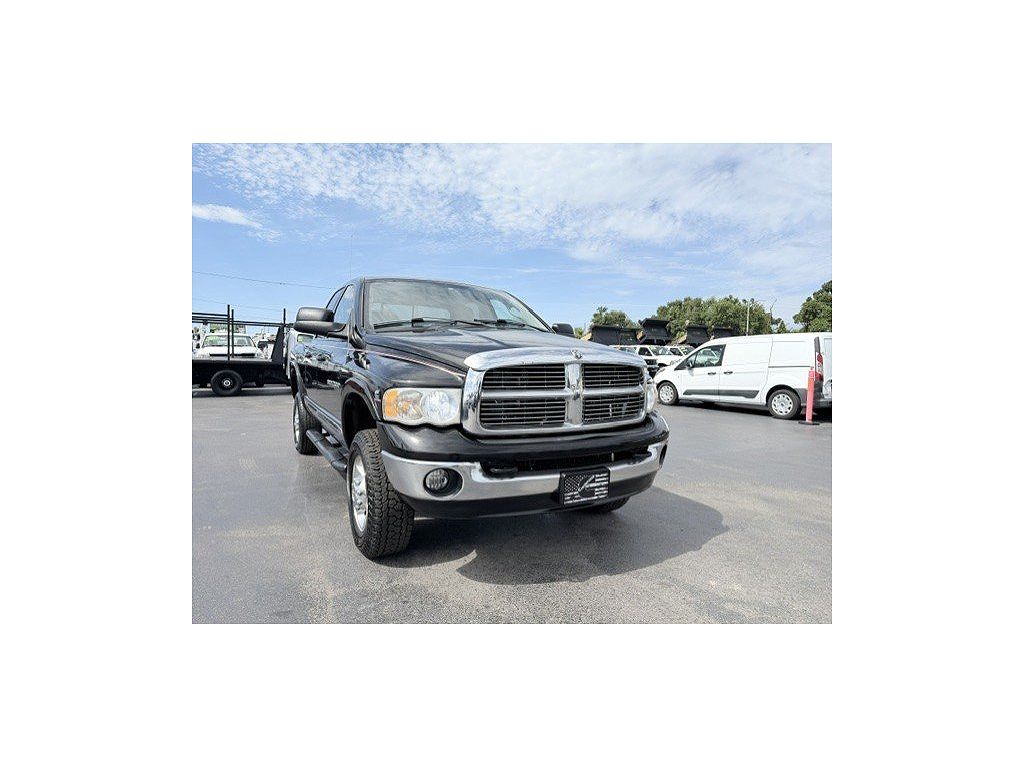 2004 Dodge Ram Pickup 2500 SLT