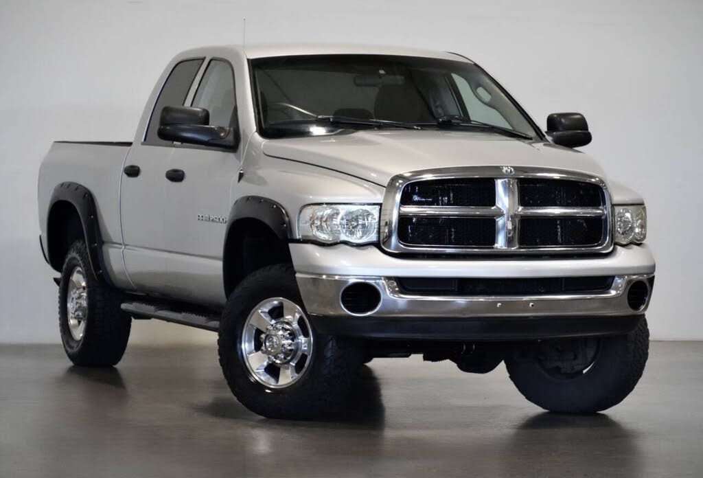 2004 Dodge Ram Pickup 2500 SLT