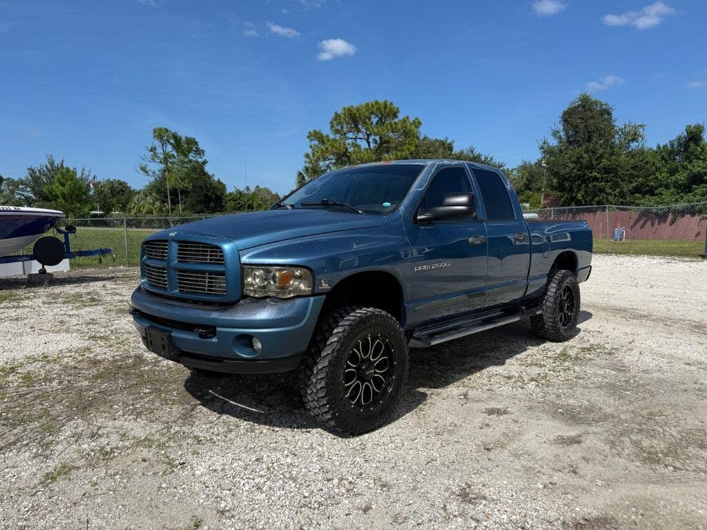 2004 Dodge Ram Pickup 2500 ST