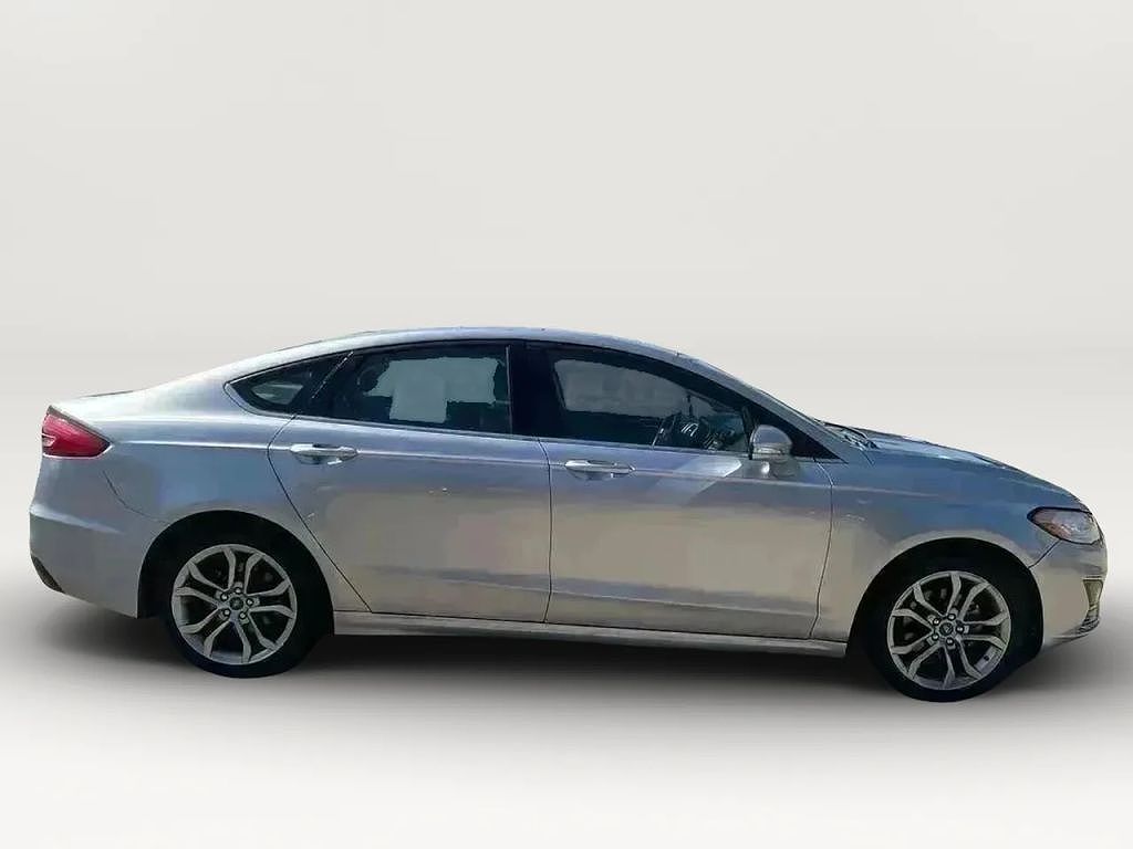 2020 Ford Fusion SEL
