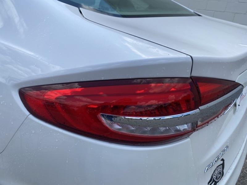 2019 Ford Fusion - 25