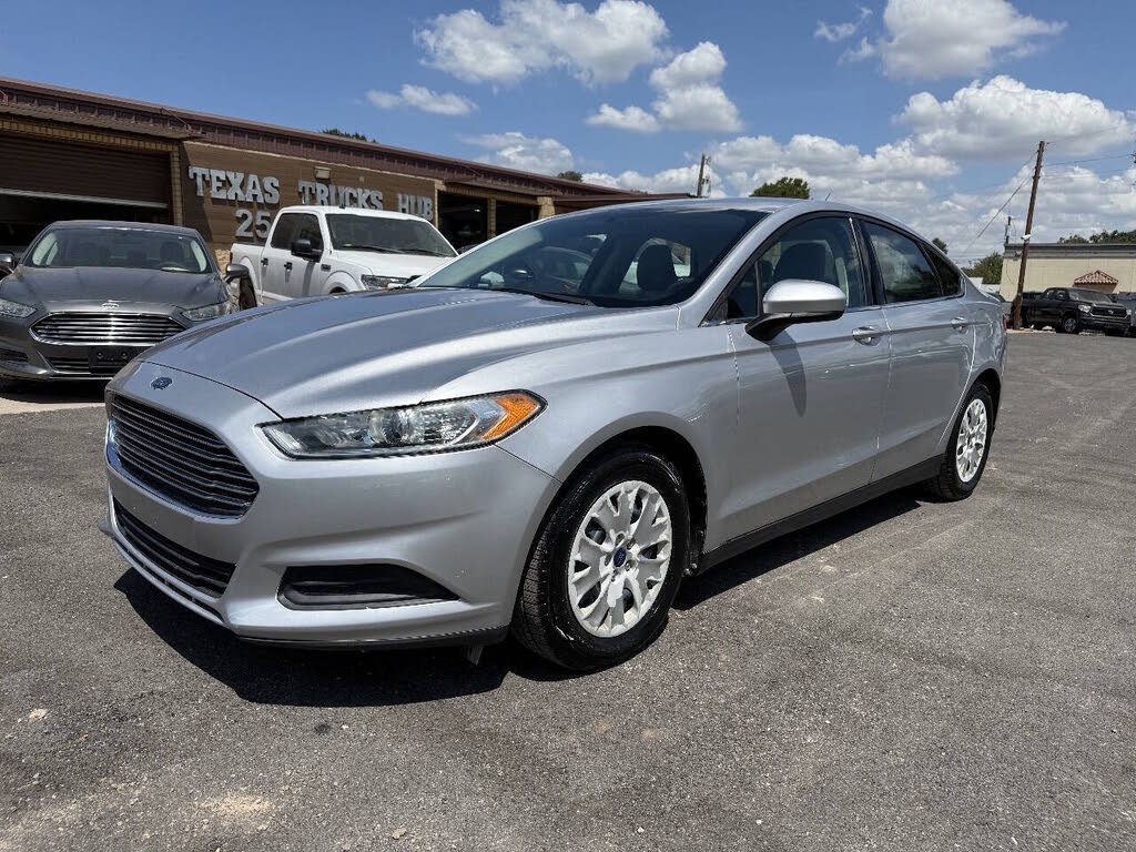 2014 Ford Fusion S
