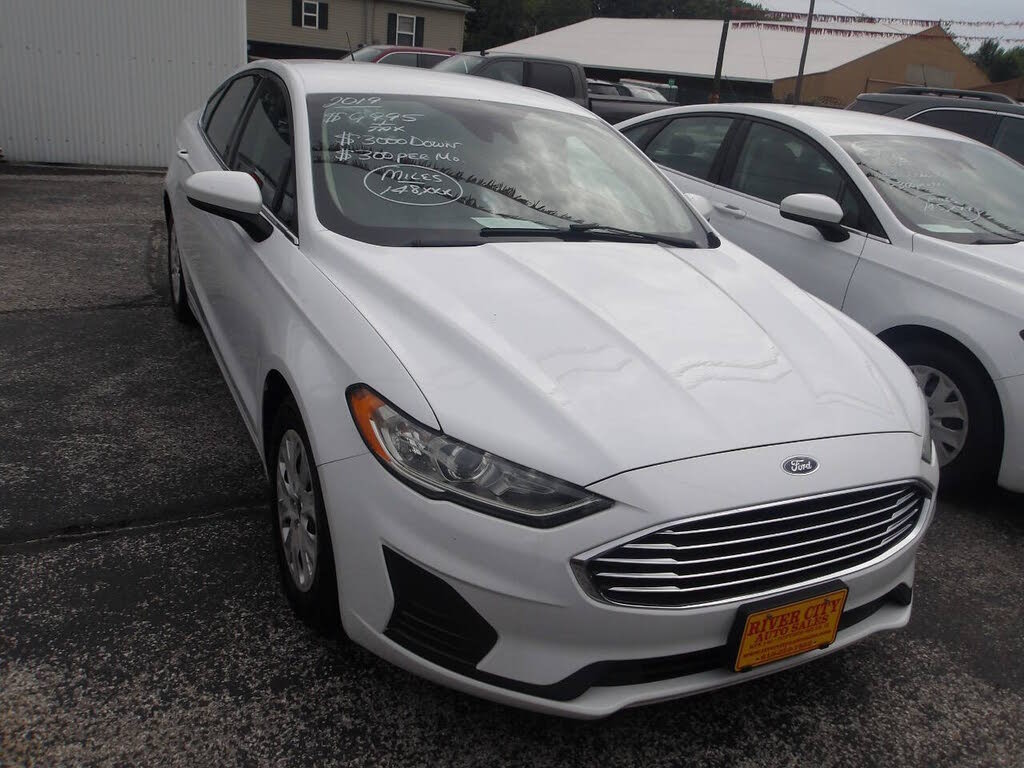 2019 Ford Fusion S