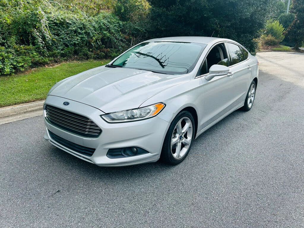 2014 Ford Fusion SE