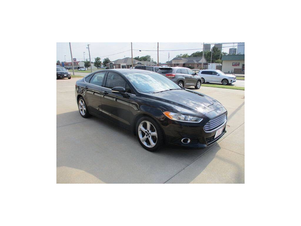 2016 Ford Fusion SE