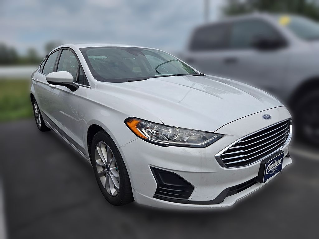 2020 Ford Fusion SE