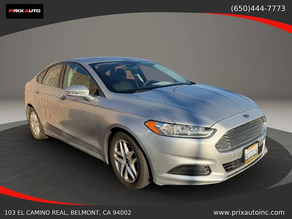 2016 Ford Fusion SE