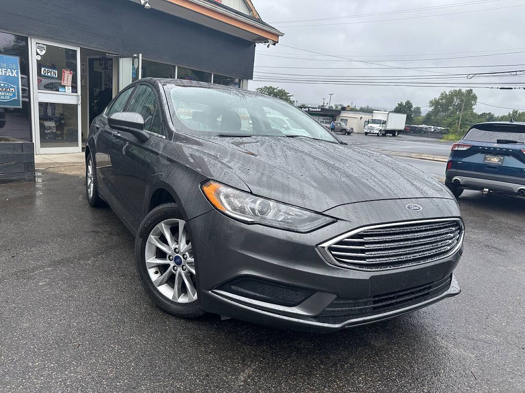 2017 Ford Fusion SE