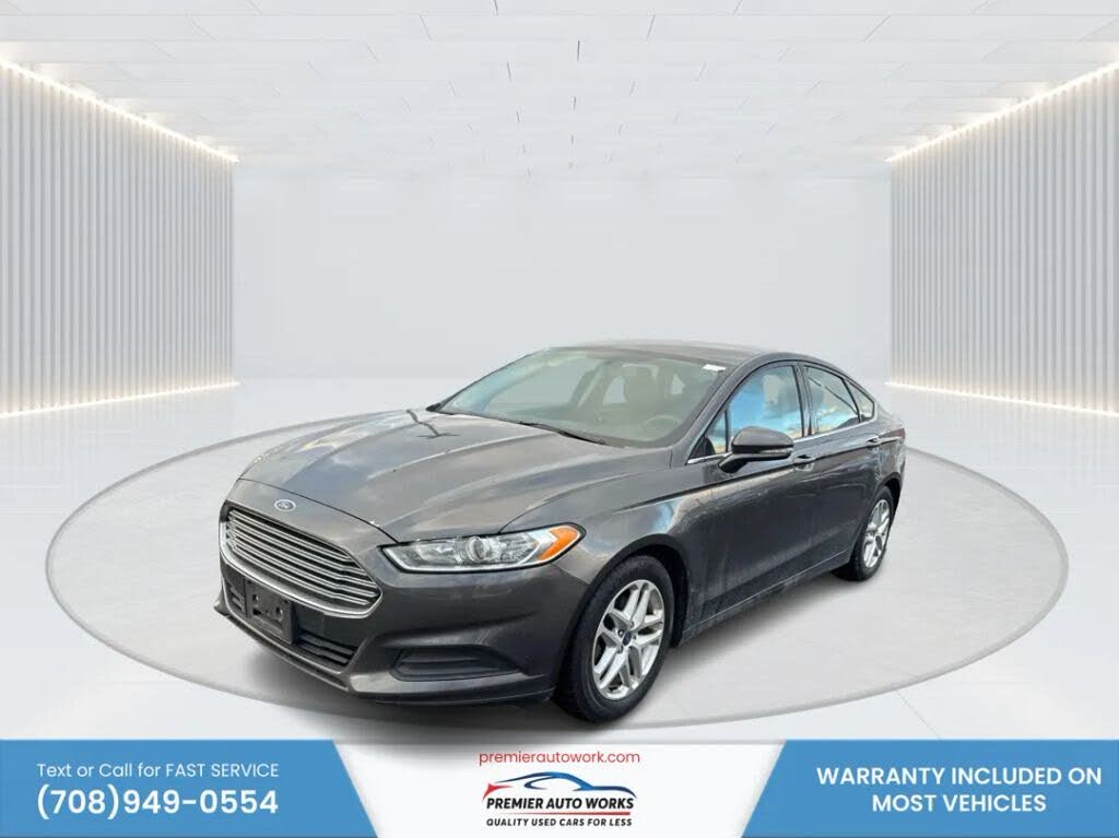2016 Ford Fusion SE