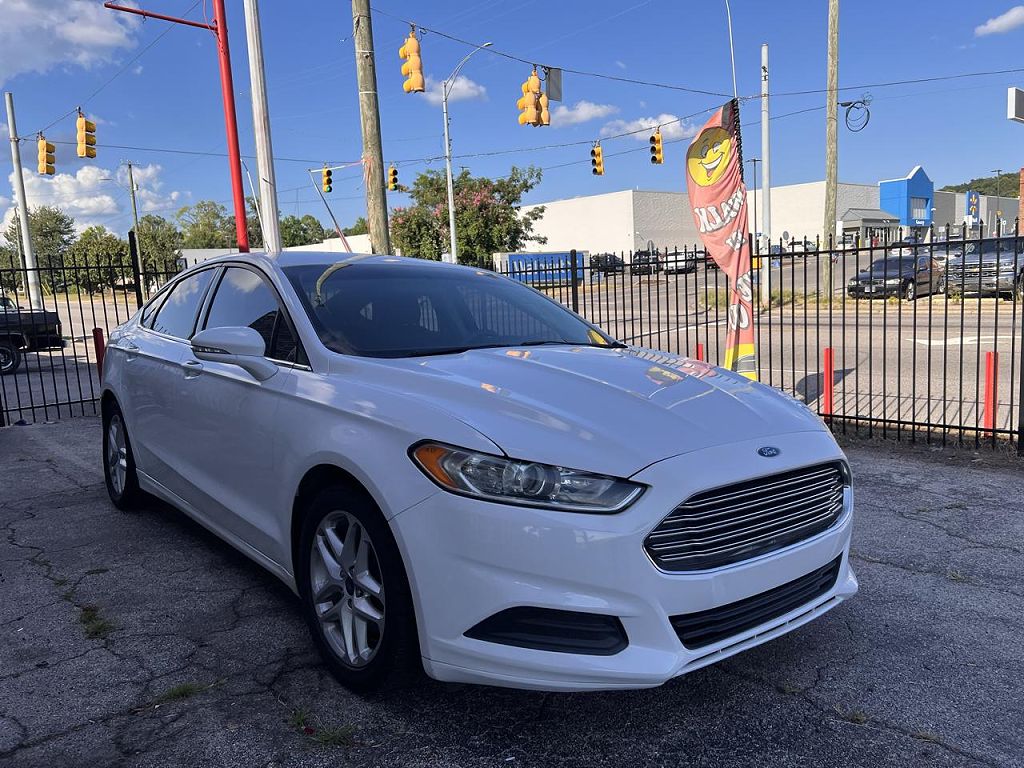 2016 Ford Fusion SE
