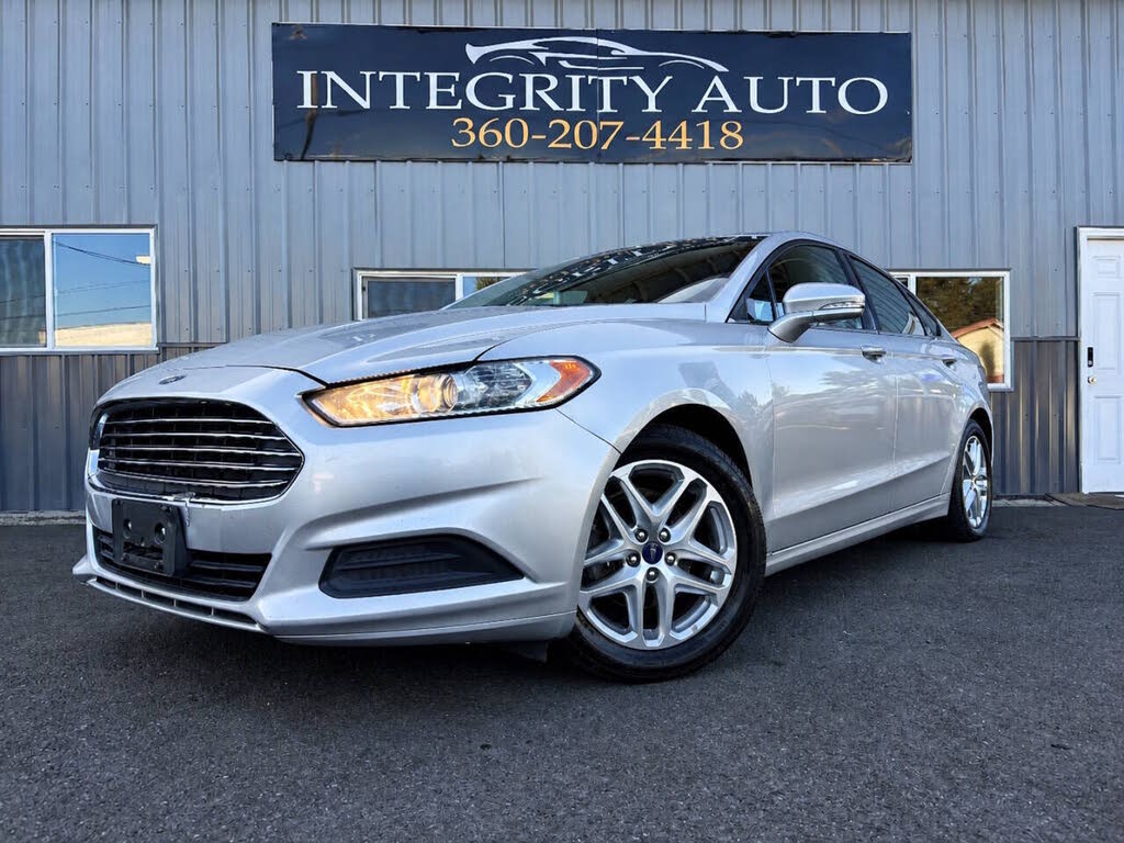 2013 Ford Fusion SE