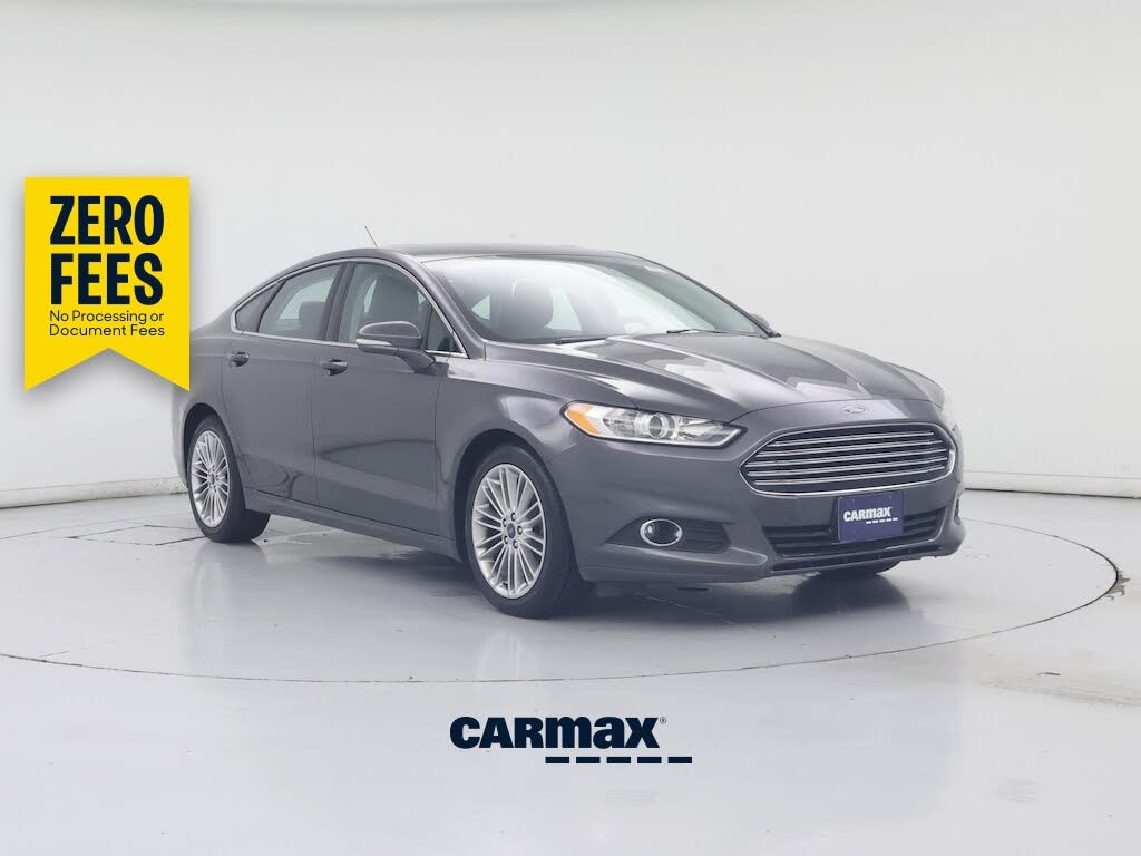 2015 Ford Fusion SE