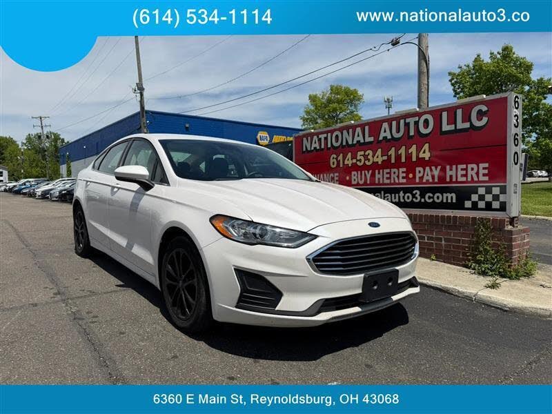 2020 Ford Fusion SE