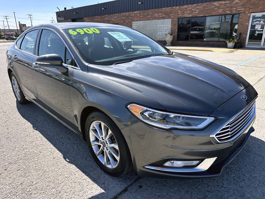 2017 Ford Fusion SE