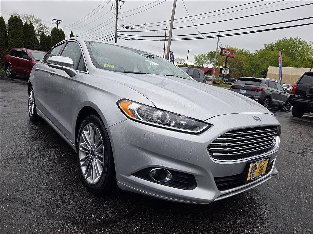 2014 Ford Fusion SE
