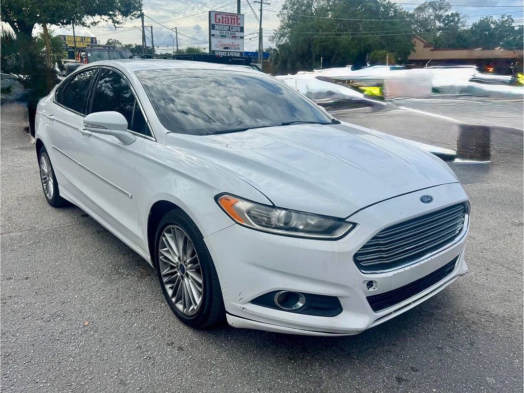 2016 Ford Fusion SE