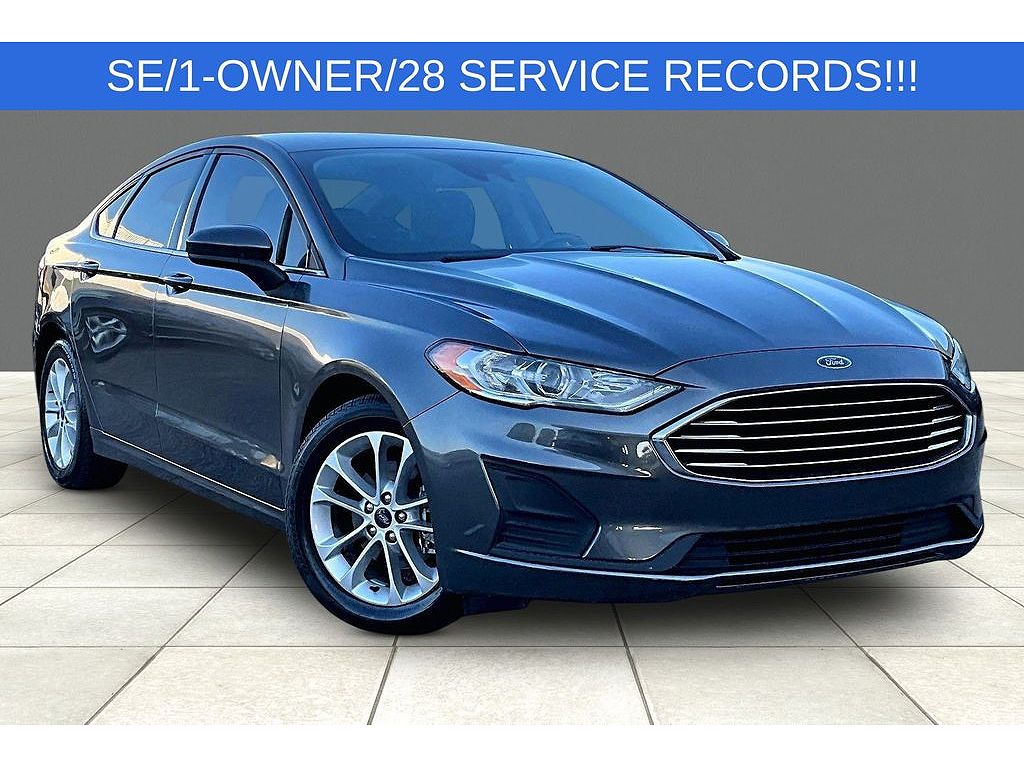 2020 Ford Fusion SE