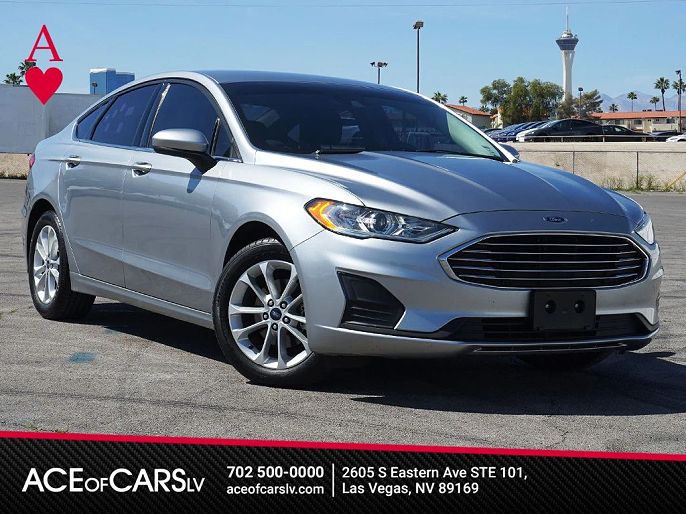 2020 Ford Fusion SE