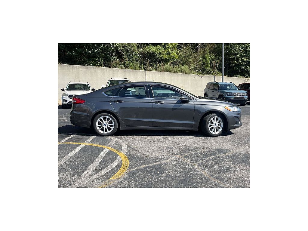 2019 Ford Fusion SE
