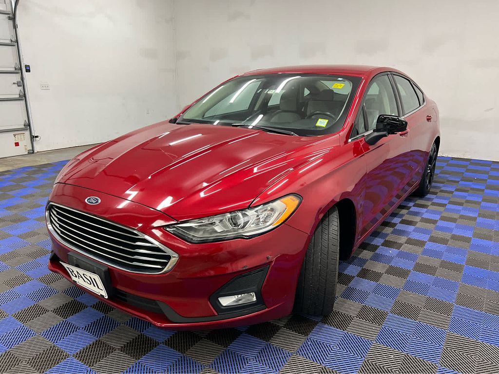 2020 Ford Fusion SE