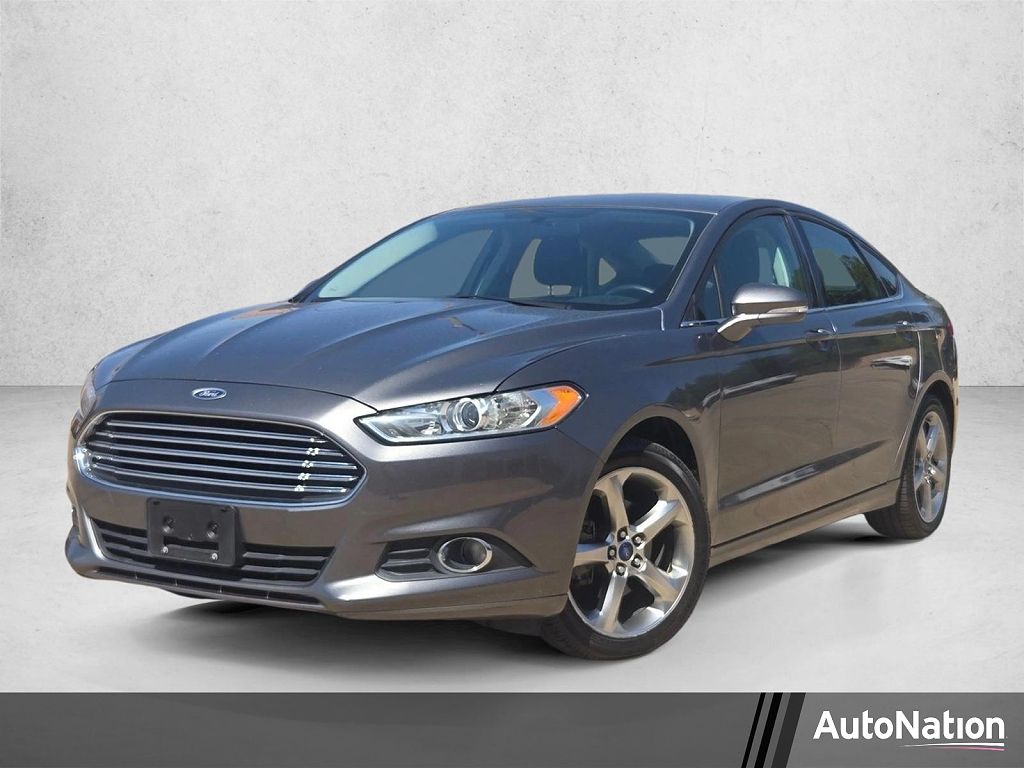 2013 Ford Fusion SE