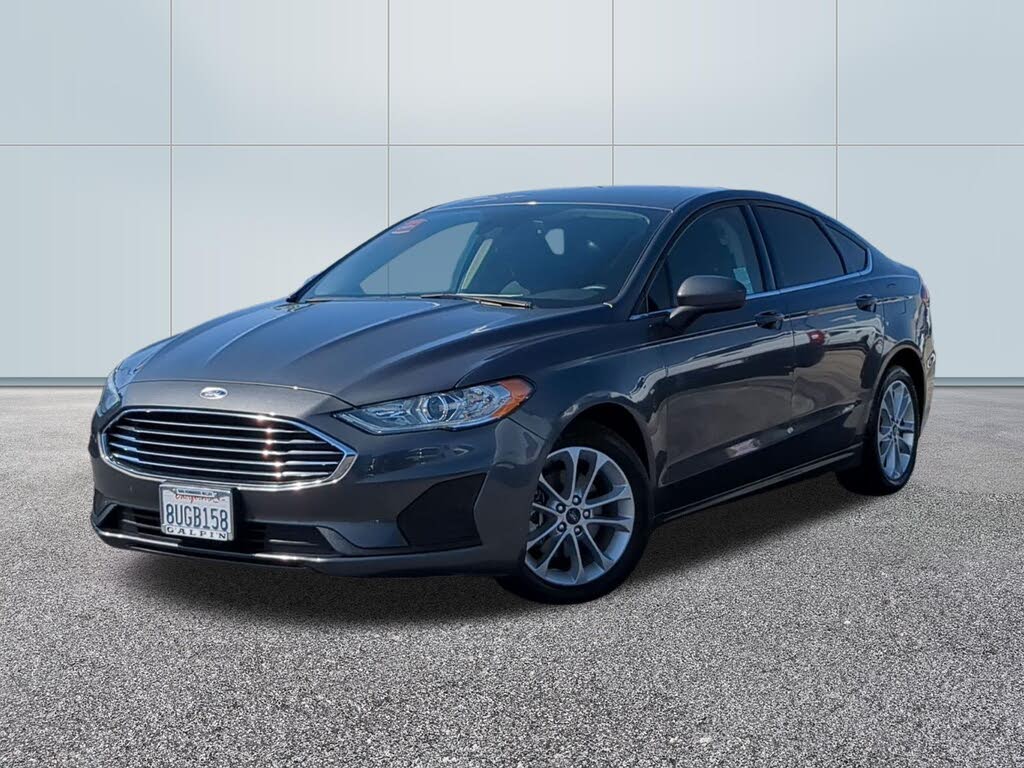 2020 Ford Fusion Hybrid SE