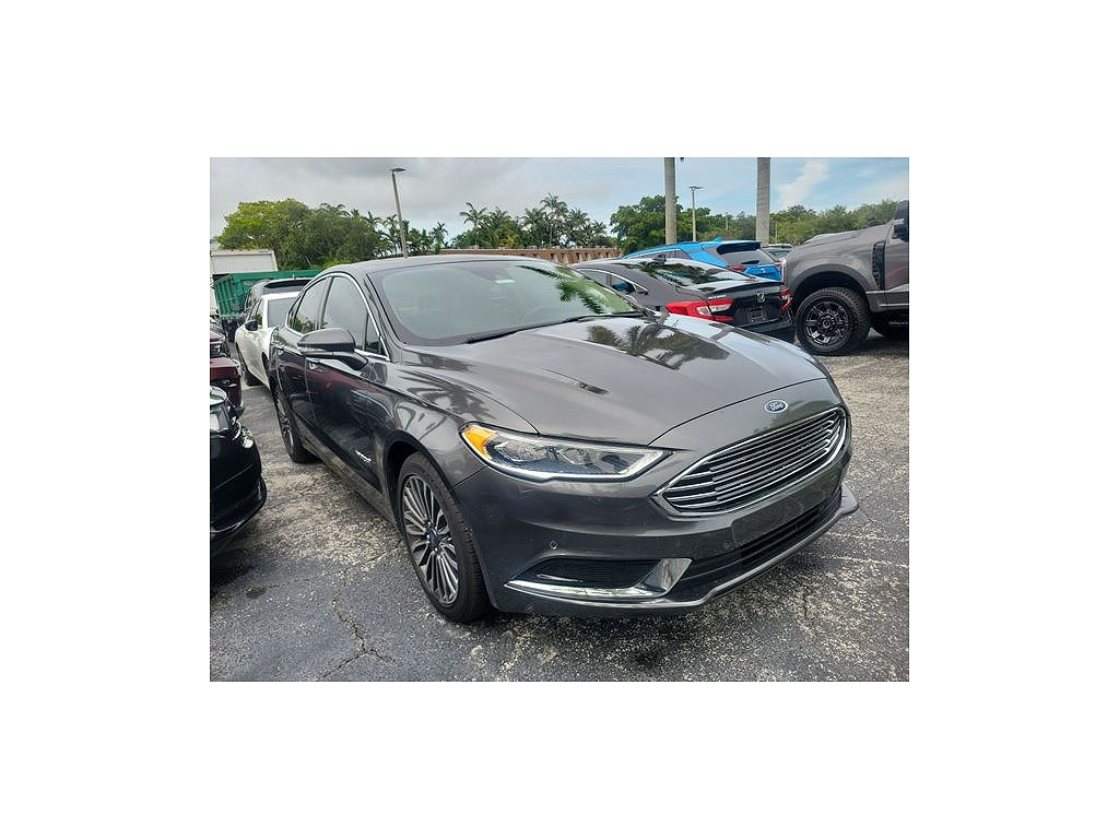 2018 Ford Fusion SE