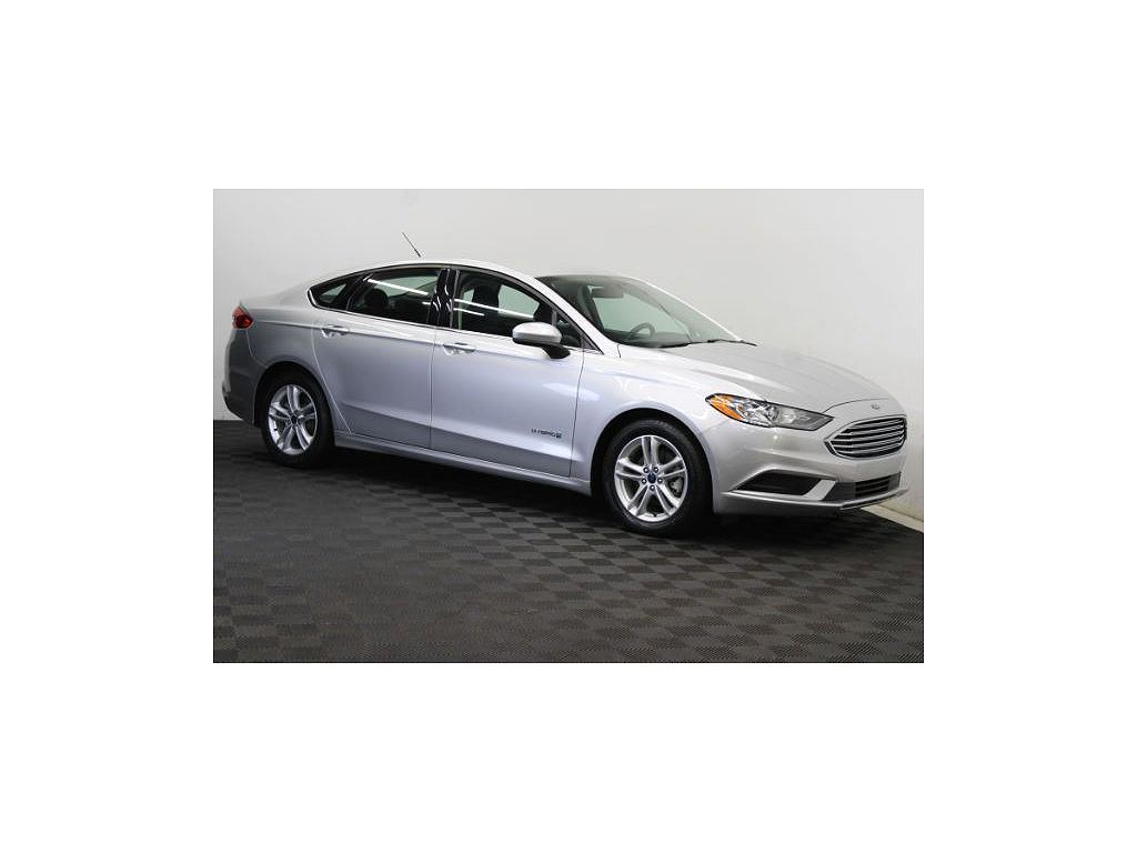 2018 Ford Fusion Hybrid SE
