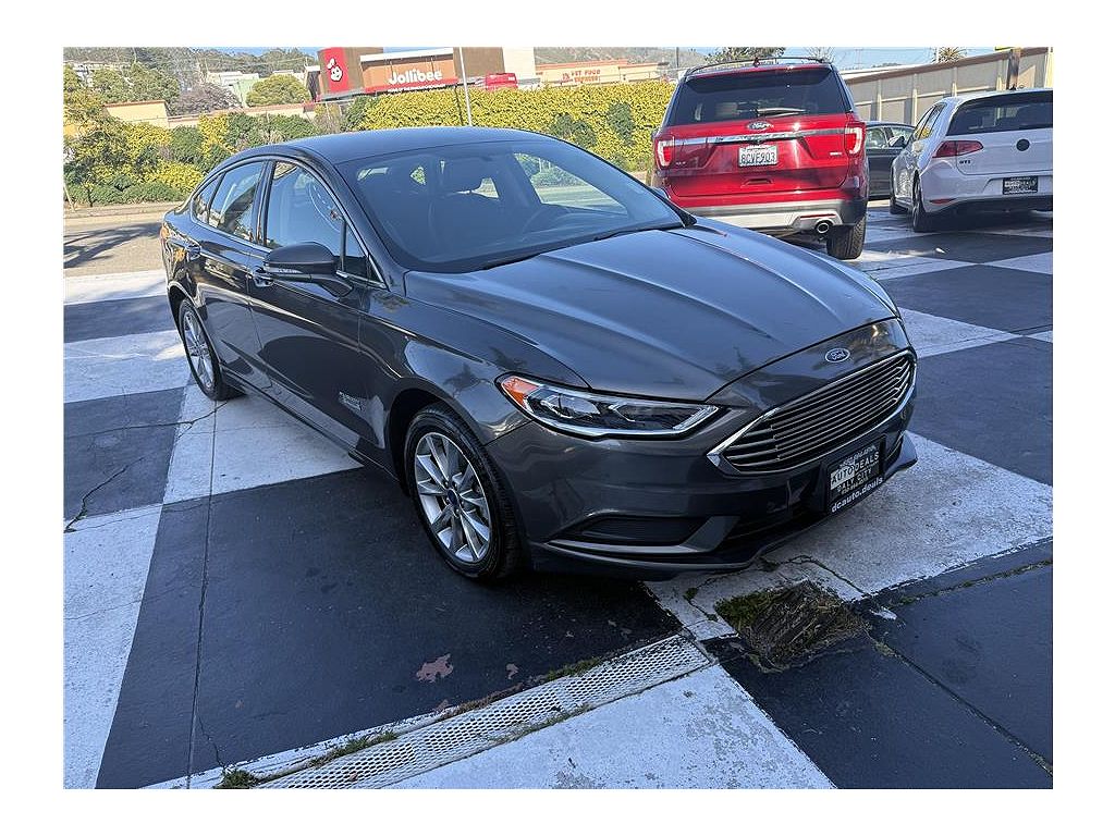 2018 Ford Fusion SE Luxury