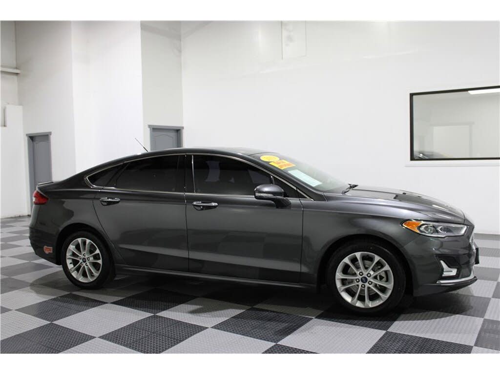 2019 Ford Fusion Energi Titanium