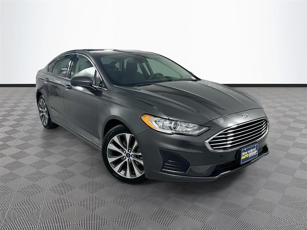 2020 Ford Fusion SE