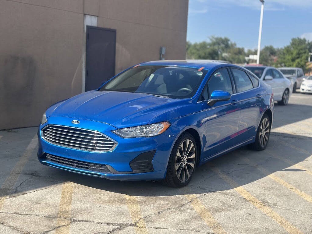 2020 Ford Fusion SE