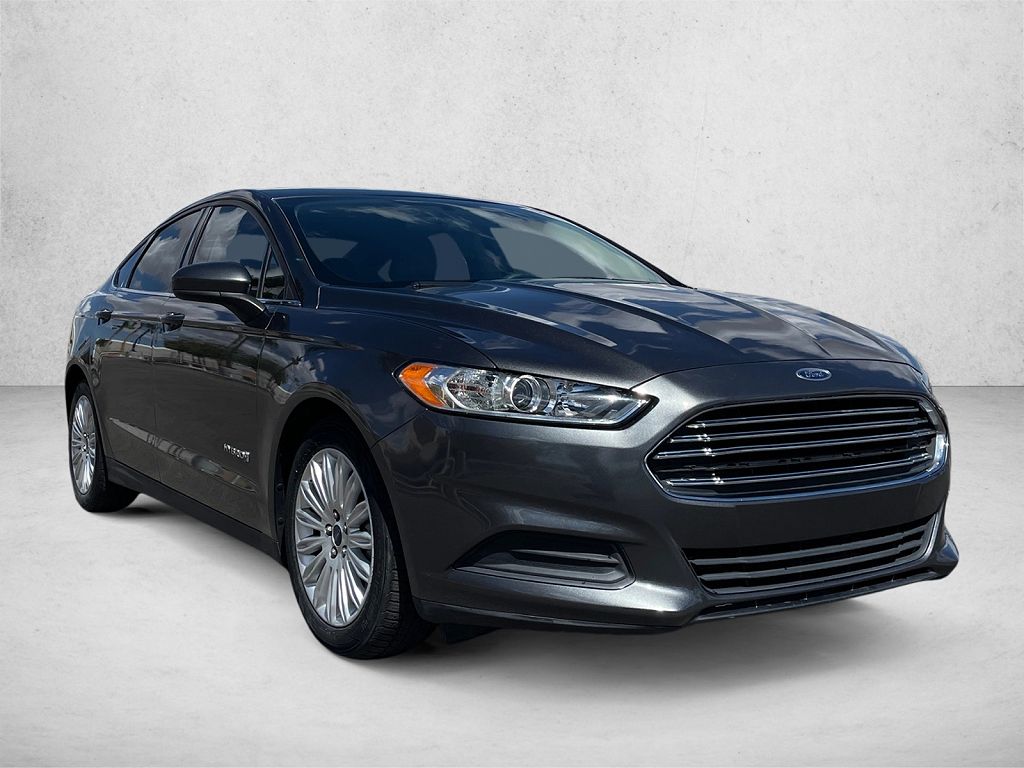 2016 Ford Fusion S