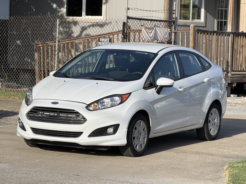 2015 Ford Fiesta S