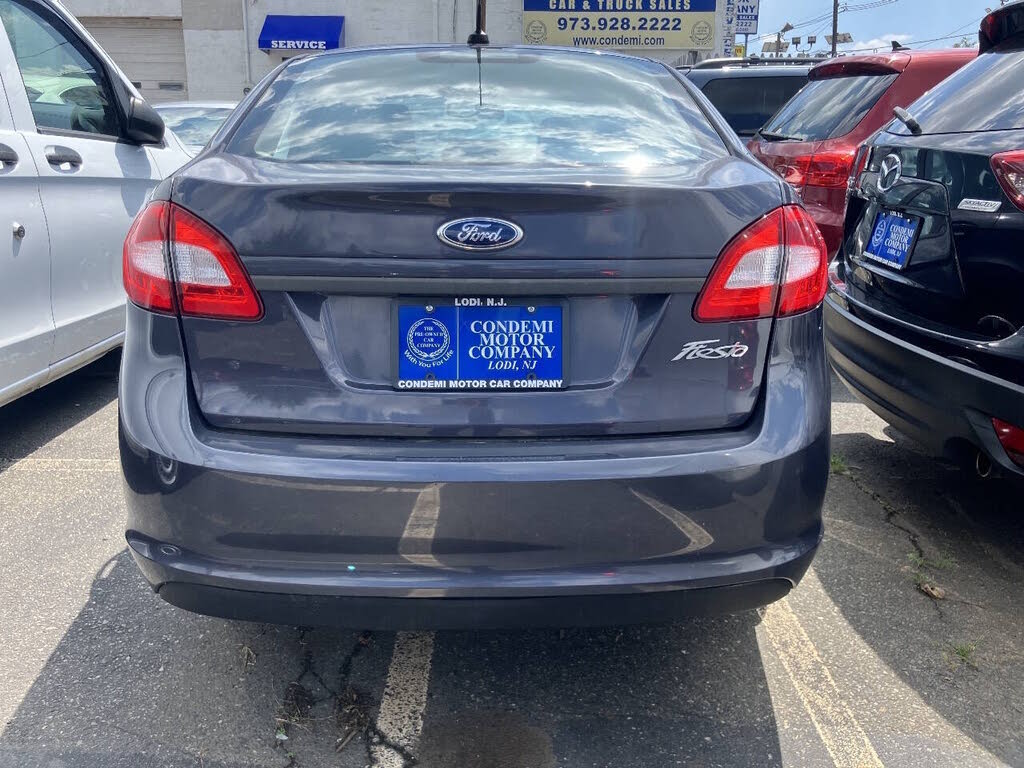 2013 Ford Fiesta S