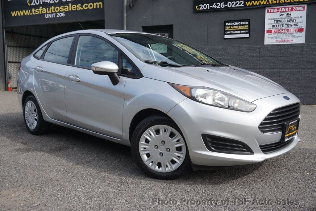 2015 Ford Fiesta SE