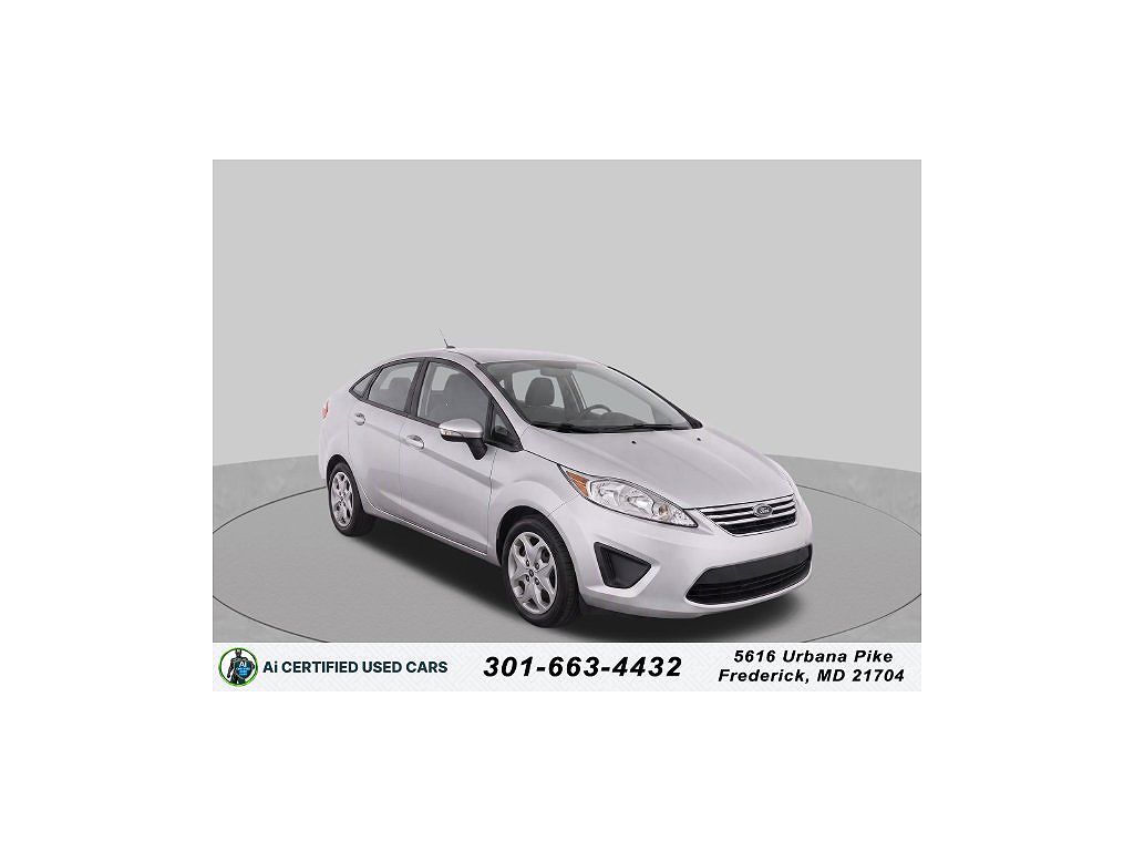 2013 Ford Fiesta SE
